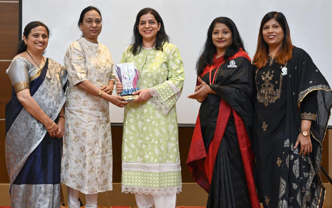 Laparoscopic Surgery of Uterus in Mumbai - Dr. Shweta Raje